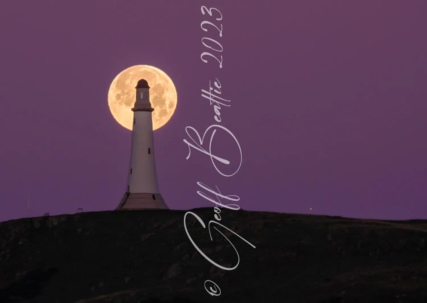 Hoad, Full Moon and Mars
